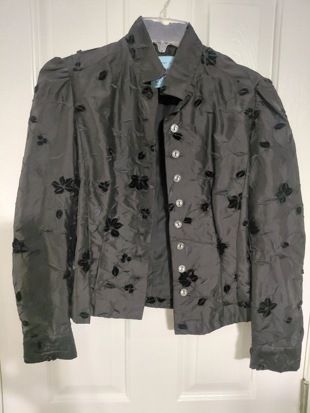 Palmer Jones Embroidered Black Floral Button-Front Blazer